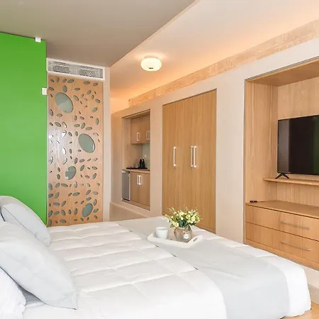 Lilium Luxury Agia Marina